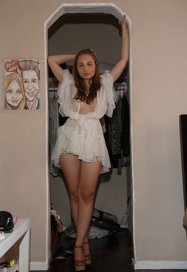 Жаклин, 22 года, 3 размер груди